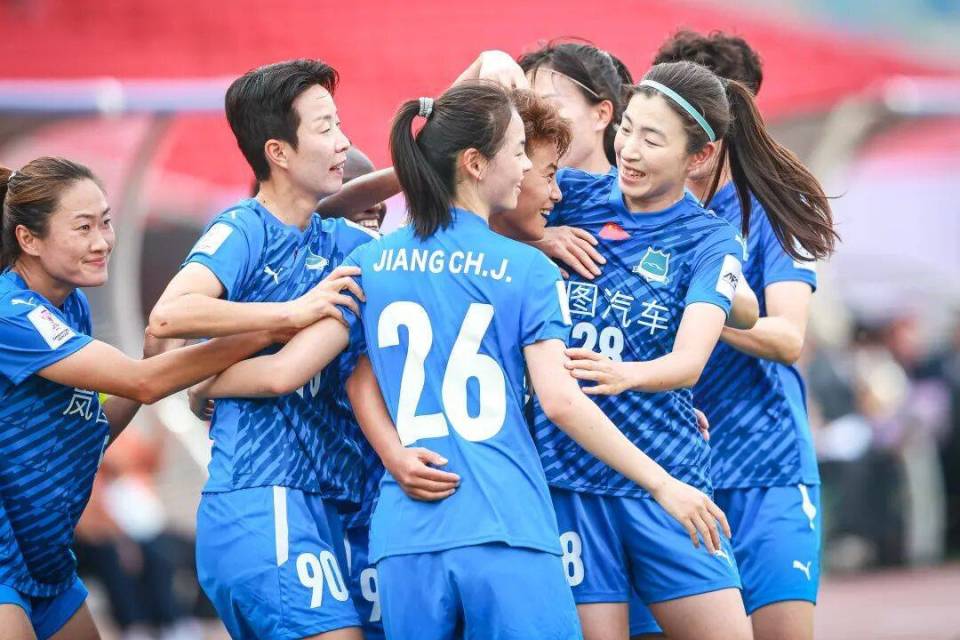 度助球队横 度助球队横