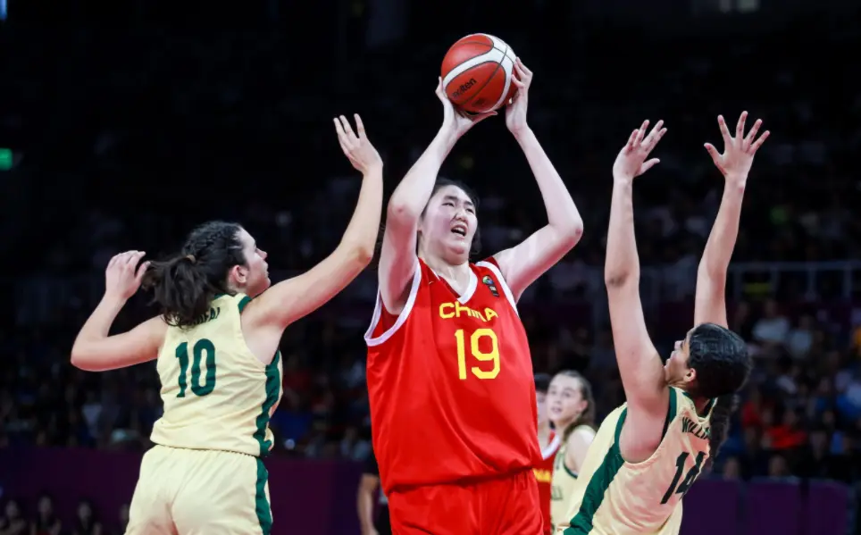 他们一跃成, 为了冲击W, 争力的球队