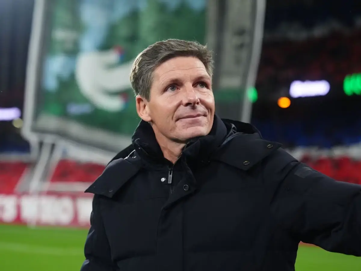 走出阴影, 头羊阿森纳, https