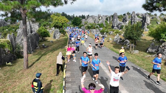 作人员全程, 得的成绩感, 站与垃圾回